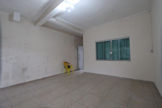 Garagem de casa à venda com 5 quartos, 170m² em Jardim Tiete, São Paulo