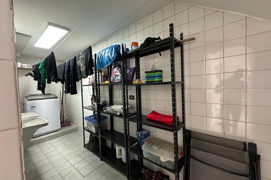 Área de Serviço de casa de condomínio para alugar com 4 quartos, 348m² em Residencial Tres (alphaville), Santana de Parnaíba