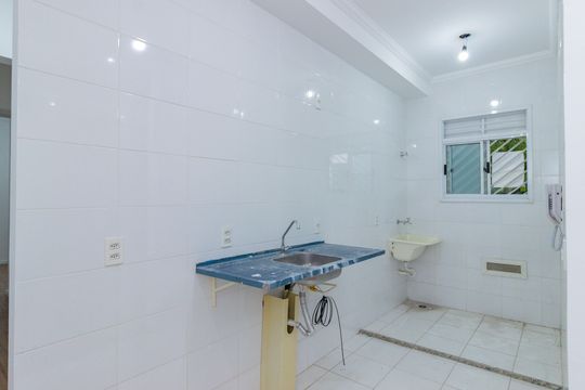 Cozinha de apartamento à venda com 2 quartos, 43m² em Parque Nações Unidas, São Paulo