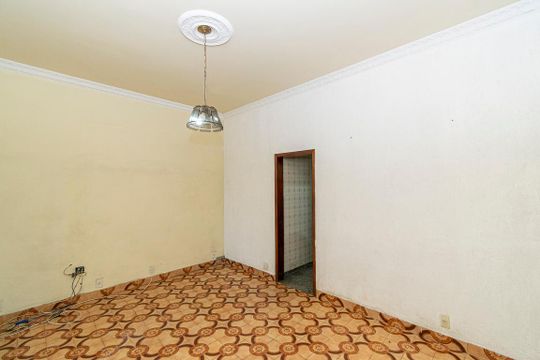 Sala de casa para alugar com 2 quartos, 112m² em Cordovil, Rio de Janeiro