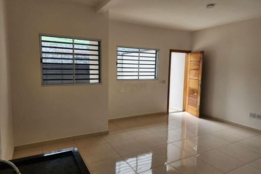 Casa à venda com 2 quartos, 68m² em Cidade Líder, São Paulo