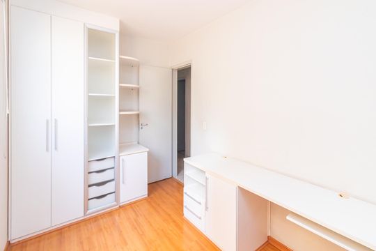 Apartamento à venda com 3 quartos, 68m² em Graça, Belo Horizonte