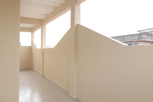 Varanda de casa para alugar com 1 quarto, 30m² em Padre Miguel, Rio de Janeiro