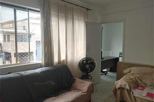 Casa à venda com 4 quartos, 203m² em Parque Peruche, São Paulo