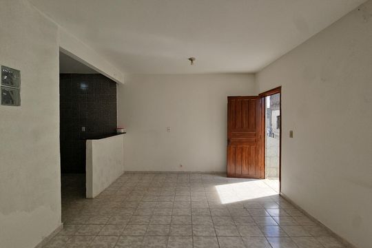 sala de casa para alugar com 3 quartos, 100m² em Brotas, Salvador