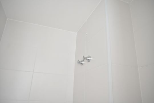 Banheiro de apartamento à venda com 2 quartos, 38m² em Chácara Inglesa, São Paulo