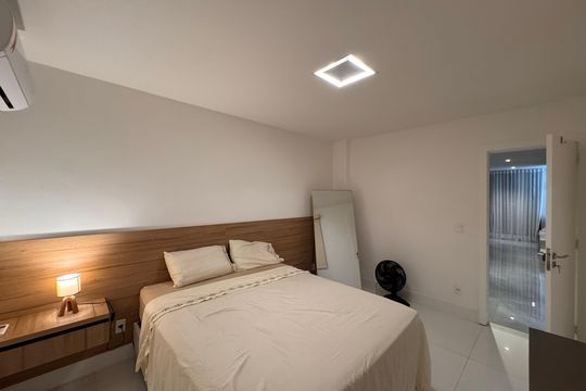 Suíte 4 de casa de condomínio para alugar com 4 quartos, 450m² em Recreio dos Bandeirantes, Rio de Janeiro