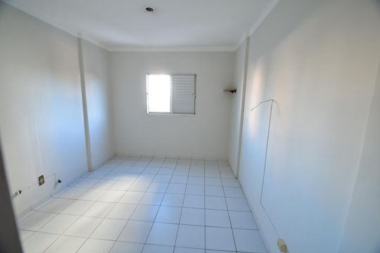 Quarto de apartamento para alugar com 1 quarto, 58m² em Centro, Campinas