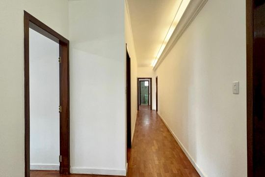 Corredor de apartamento à venda com 4 quartos, 256m² em Paraíso, São Paulo
