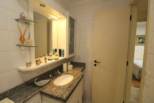 Apartamento à venda com 3 quartos, 82m² em Cambuci, São Paulo