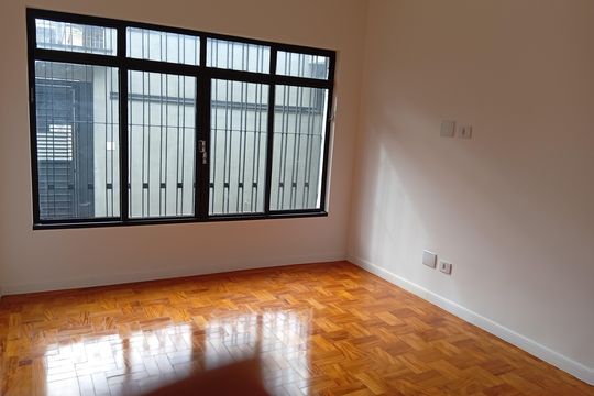 Sala de casa à venda com 3 quartos, 112m² em Vila Sao Jose (Cidade Dutra), São Paulo
