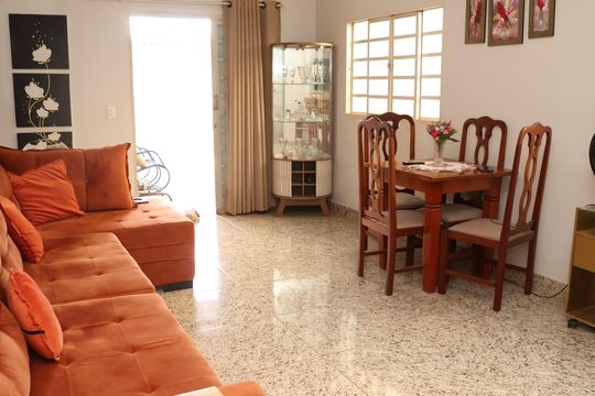 Casa à venda com 3 quartos, 120m² em Residential Eli Forte, Goiânia