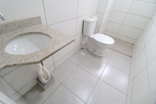 Banheiro Social de apartamento para alugar com 2 quartos, 50m² em Jardim Espanha, Uberlândia