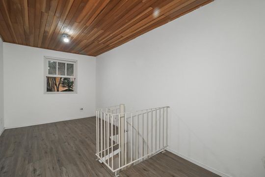 Quarto de casa de condomínio para alugar com 1 quarto, 36m² em Bom Jesus, Porto Alegre