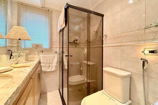 Banheiro Suíte de apartamento à venda com 1 quarto, 48m² em Brooklin, São Paulo