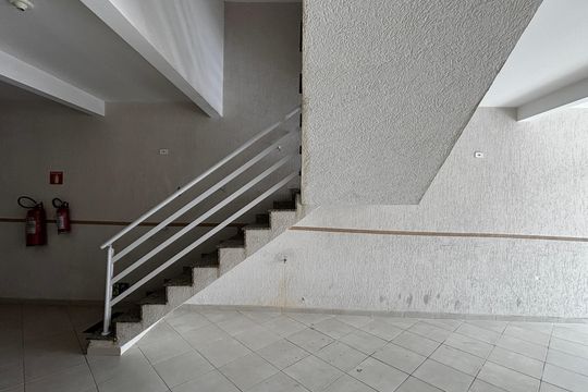 Garagem de apartamento à venda com 2 quartos, 76m² em Jardim Alvorada, Santo André