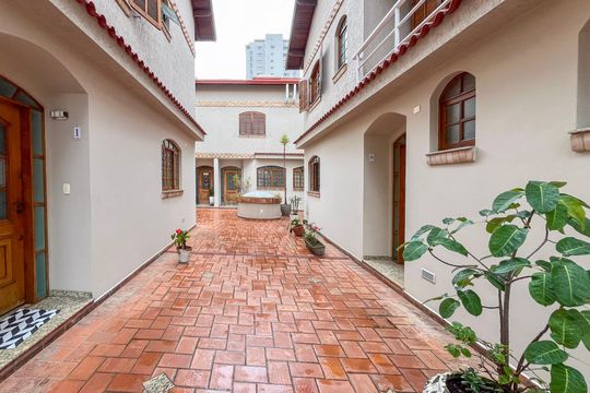 Área comum de casa de condomínio para alugar com 3 quartos, 232m² em Sacoma, São Paulo