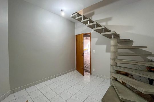 Entrada da Garagem de casa de condomínio para alugar com 3 quartos, 232m² em Sacoma, São Paulo