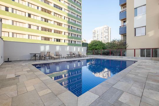 Piscina de apartamento à venda com 3 quartos, 93m² em Pinheiros, São Paulo