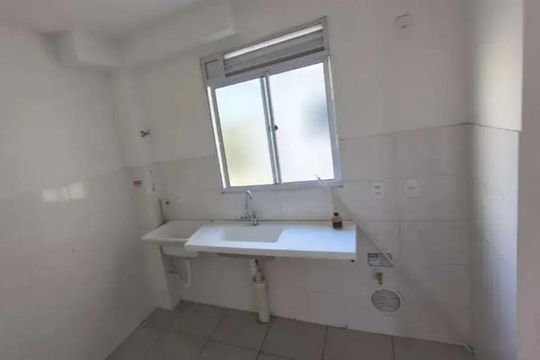 Cozinha de apartamento à venda com 1 quarto, 45m² em Restinga, Porto Alegre