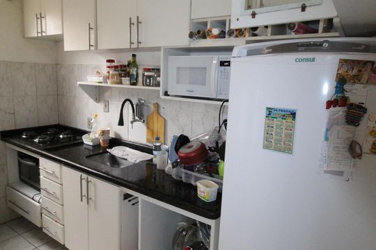 Cozinha de casa para alugar com 2 quartos, 110m² em Residencial Bosque dos Ipes, São José dos Campos
