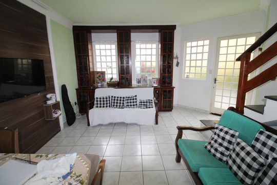 Sala de casa para alugar com 2 quartos, 110m² em Residencial Bosque dos Ipes, São José dos Campos