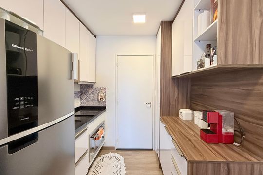 Cozinha de apartamento à venda com 1 quarto, 33m² em Chácara Santo Antônio (zona Sul), São Paulo