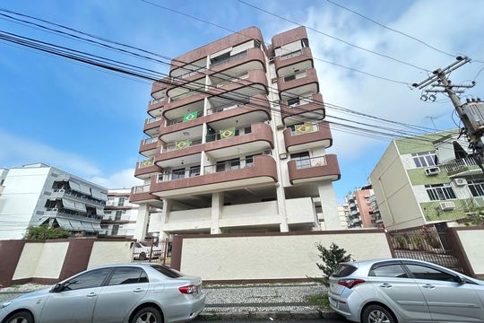 Fachada do Prédio de apartamento à venda com 2 quartos, 126m² em Vila Valqueire, Rio de Janeiro
