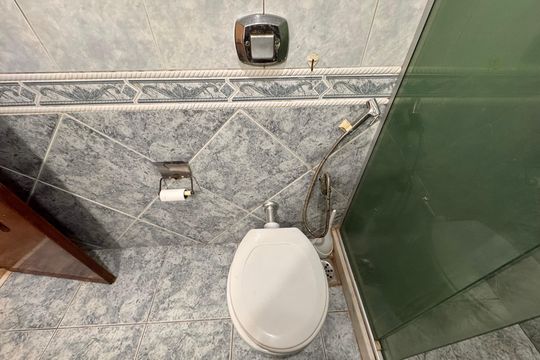 Banheiro da Suíte de apartamento para alugar com 3 quartos, 93m² em Recreio dos Bandeirantes, Rio de Janeiro