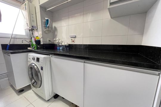 Área de Serviço de apartamento à venda com 3 quartos, 139m² em Jardim Arpoador, São Paulo