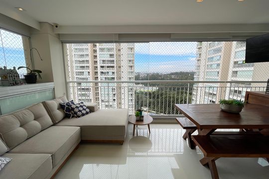 Varanda de apartamento à venda com 3 quartos, 139m² em Jardim Arpoador, São Paulo