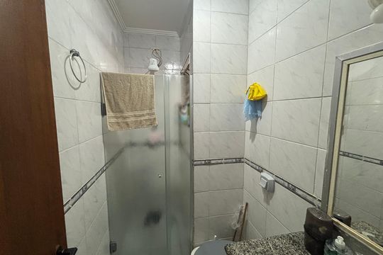 Banheiro de casa à venda com 3 quartos, 140m² em Jardim Santa Maria, São Paulo