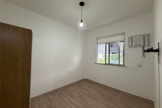 Quarto 1 de apartamento à venda com 2 quartos, 60m² em Jacarepaguá, Rio de Janeiro