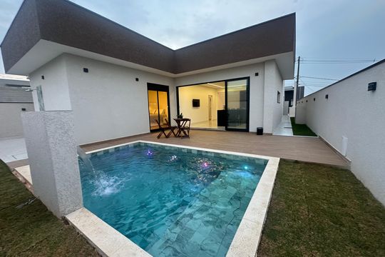 Piscina de casa de condomínio à venda com 3 quartos, 196m² em Sítio do Rosário, Barueri