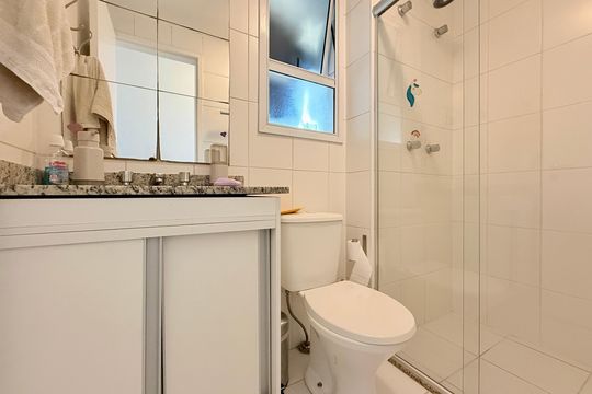 Banheiro Social de apartamento à venda com 2 quartos, 59m² em Campo Belo, São Paulo