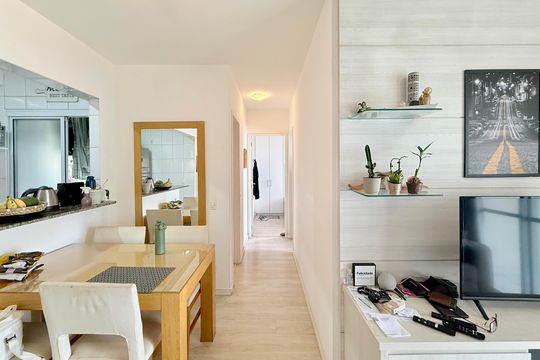 Sala de apartamento à venda com 2 quartos, 59m² em Campo Belo, São Paulo
