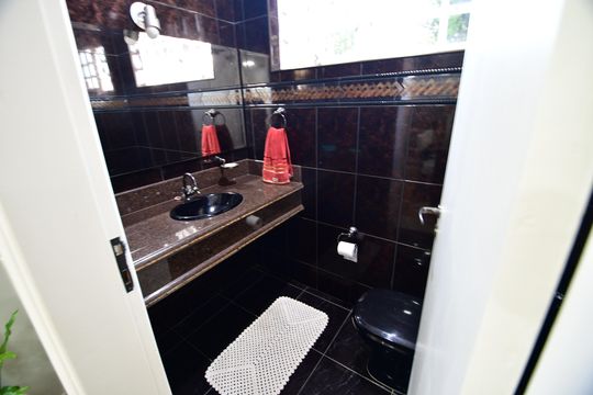 Lavabo de casa à venda com 3 quartos, 240m² em Parque Imperador, Campinas