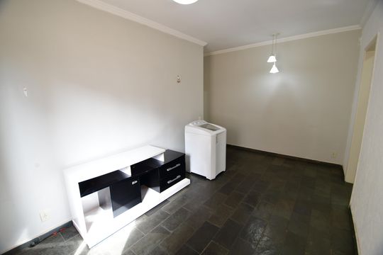 Sala de apartamento para alugar com 1 quarto, 54m² em Centro, Campinas