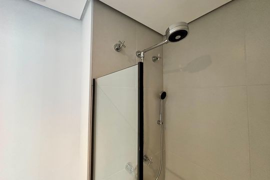 Banheiro do Quarto 1 de apartamento para alugar com 2 quartos, 56m² em Vila Anglo Brasileira, São Paulo