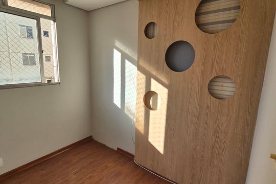 Quarto de apartamento para alugar com 3 quartos, 61m² em Cardoso, Belo Horizonte