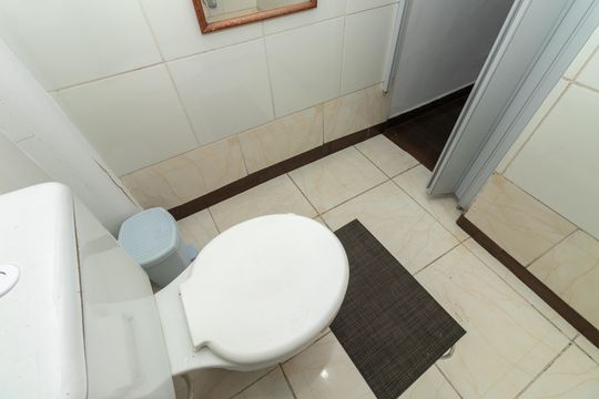 Banheiro de casa à venda com 1 quarto, 120m² em Barra Funda, São Paulo