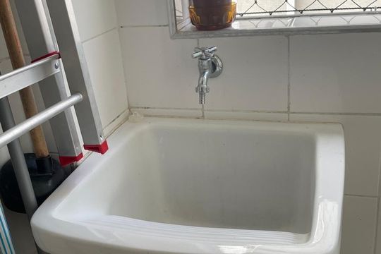 Área de Serviço de apartamento para alugar com 3 quartos, 100m² em Barra Funda, Guarujá