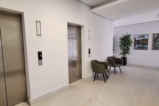 Hall social de apartamento para alugar com 2 quartos, 56m² em Parque das Nações, Santo André