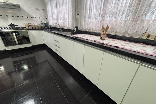 Cozinha de casa à venda com 3 quartos, 280m² em Cidade Patriarca, São Paulo