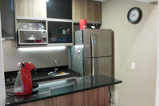 Cozinha de apartamento para alugar com 2 quartos, 45m² em Loteamento Villa Branca, Jacareí