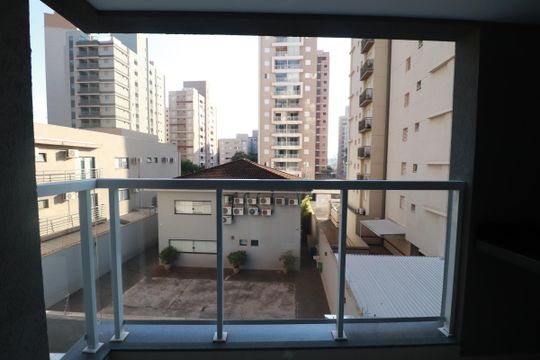 Varanda  de apartamento para alugar com 2 quartos, 73m² em Ribeirânia, Ribeirão Preto