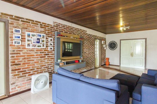 Casa de Condomínio para alugar com 3 quartos, 280m² em Sítio Tunel Verde, Cachoeirinha