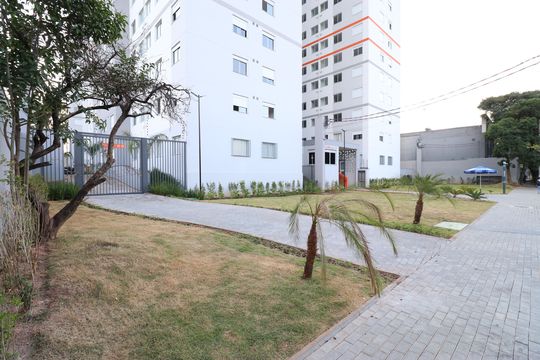 Fachada de apartamento para alugar com 2 quartos, 42m² em Barra Funda, São Paulo