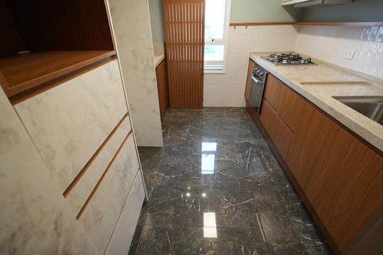 Cozinha de apartamento à venda com 2 quartos, 68m² em Vila Gilda, Santo André