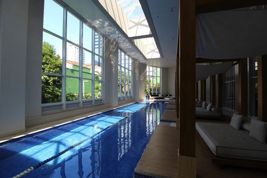 Área Comum - Piscina de apartamento para alugar com 1 quarto, 54m² em Vila Nova Conceição, São Paulo